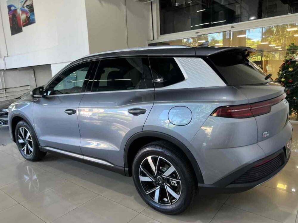 BYD Song