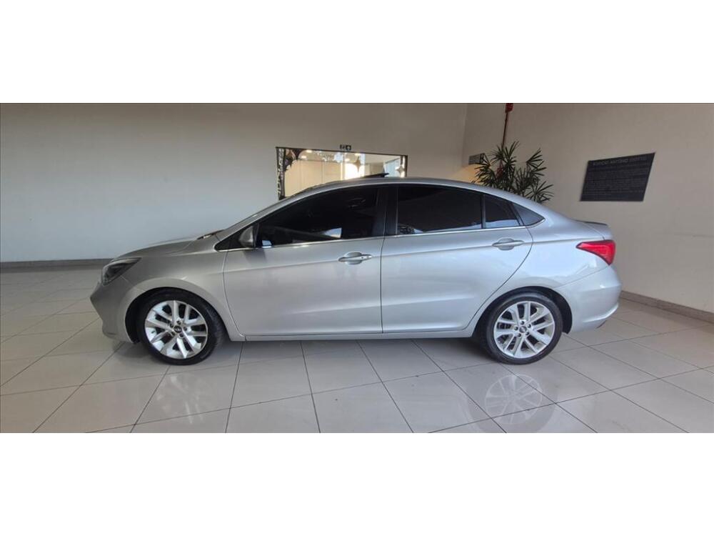 Chery Arrizo 5