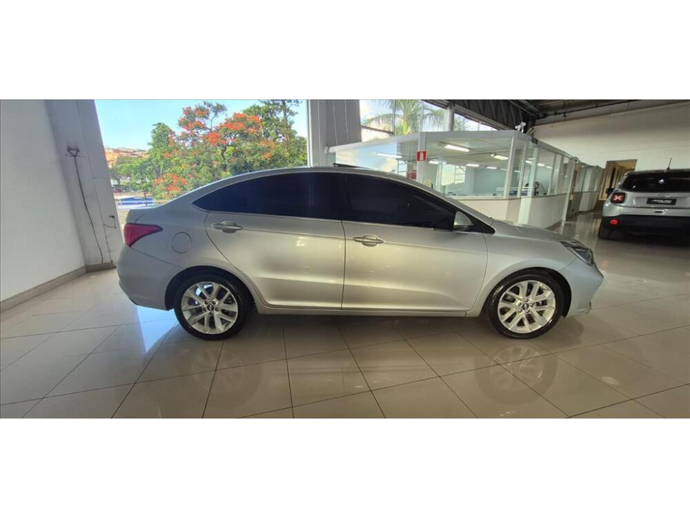 Chery Arrizo 5