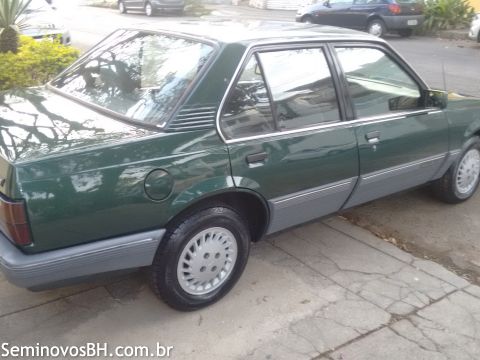 Chevrolet Monza Sedan Chevrolet Monza Sedan