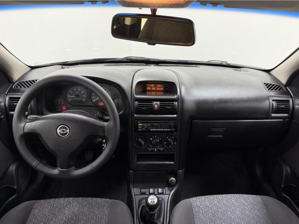 Chevrolet Astra Hatch