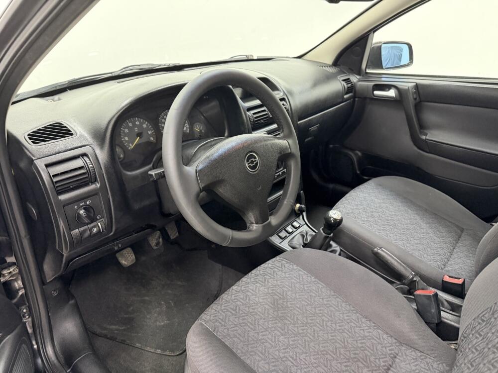 Chevrolet Astra Hatch