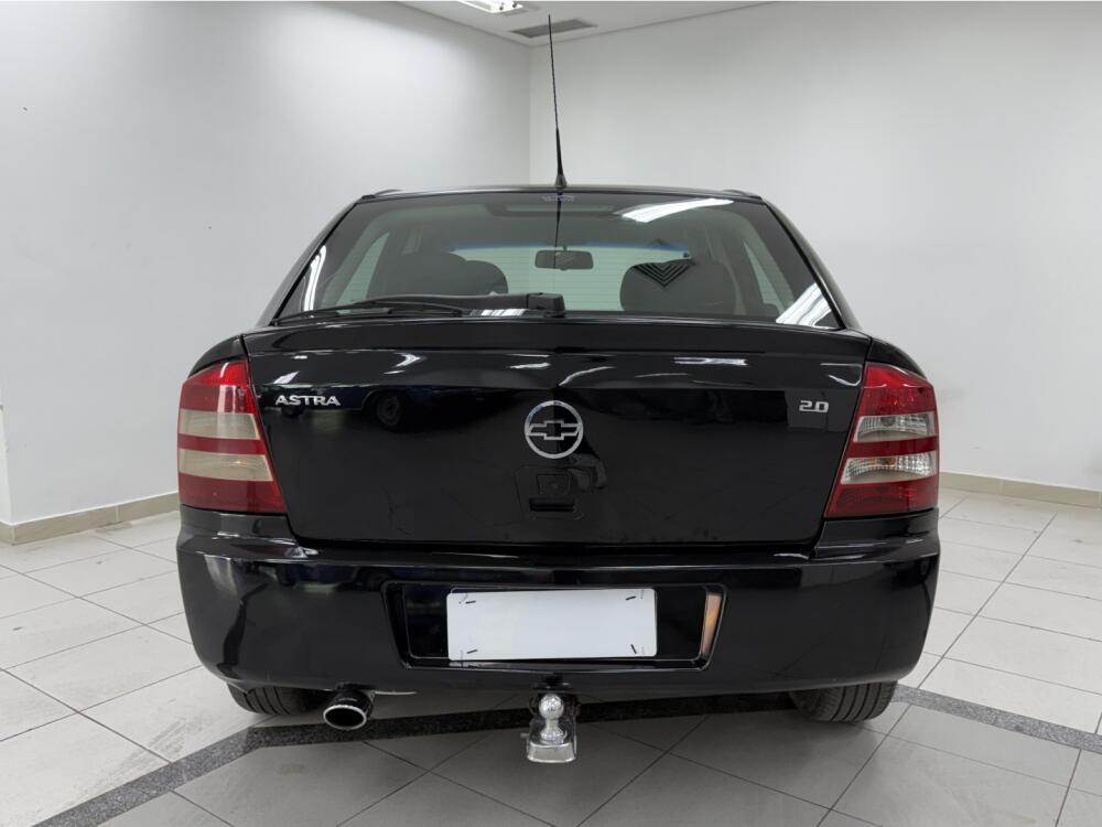 Chevrolet Astra Hatch
