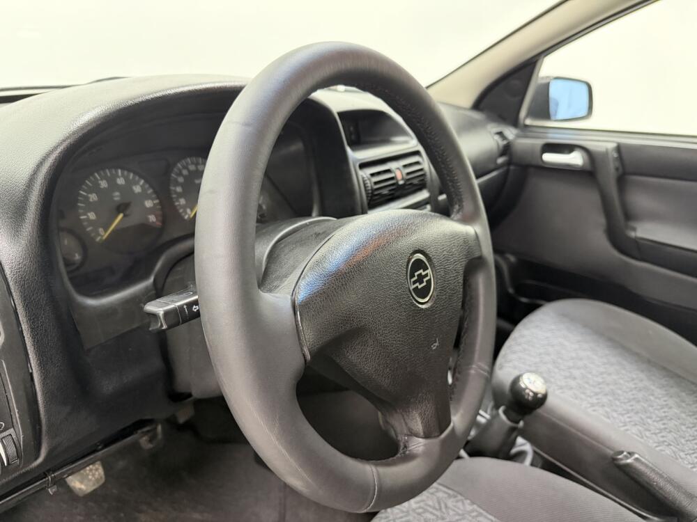 Chevrolet Astra Hatch