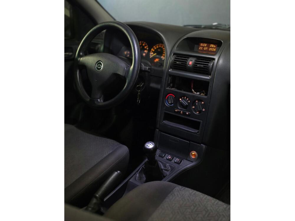 Chevrolet Astra Hatch