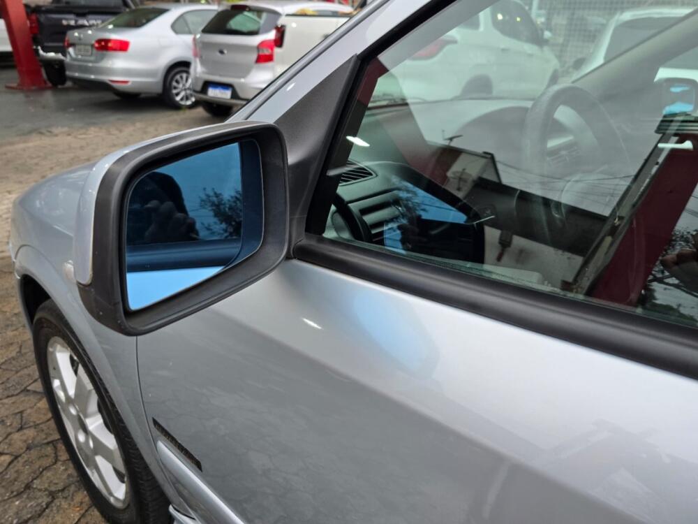 Chevrolet Astra Hatch