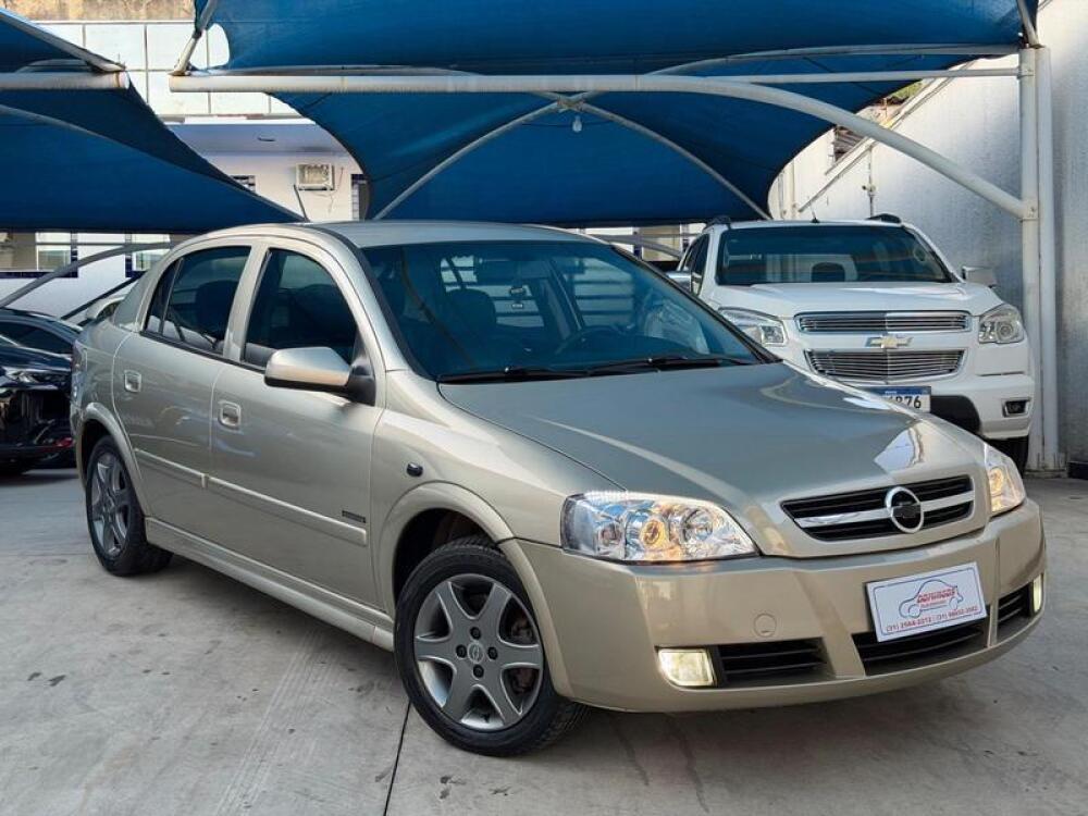 Chevrolet Astra Hatch