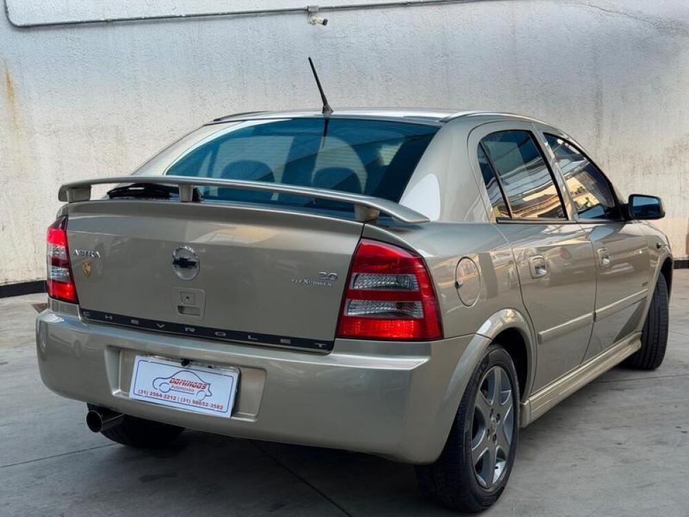 Chevrolet Astra Hatch