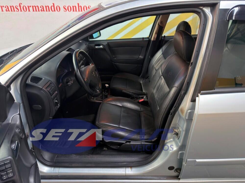 Chevrolet Astra Hatch