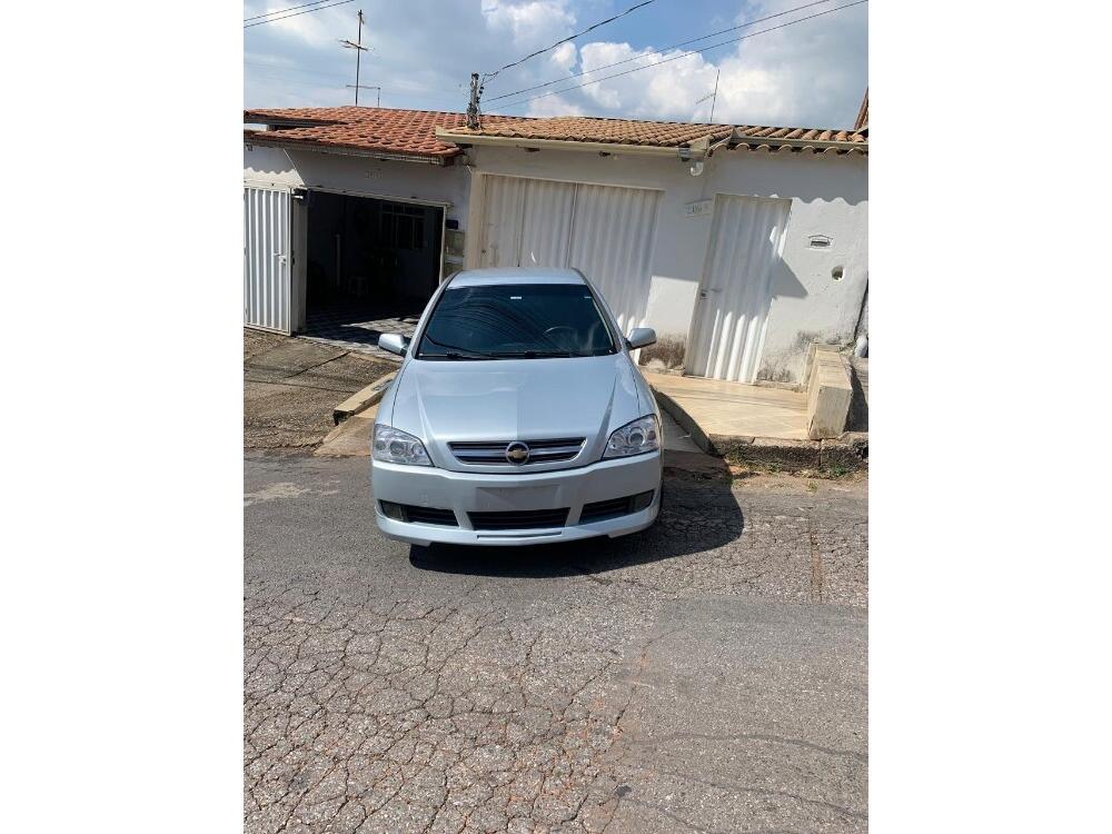 Chevrolet Astra Hatch