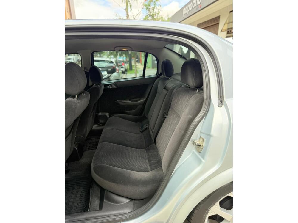 Chevrolet Astra Hatch