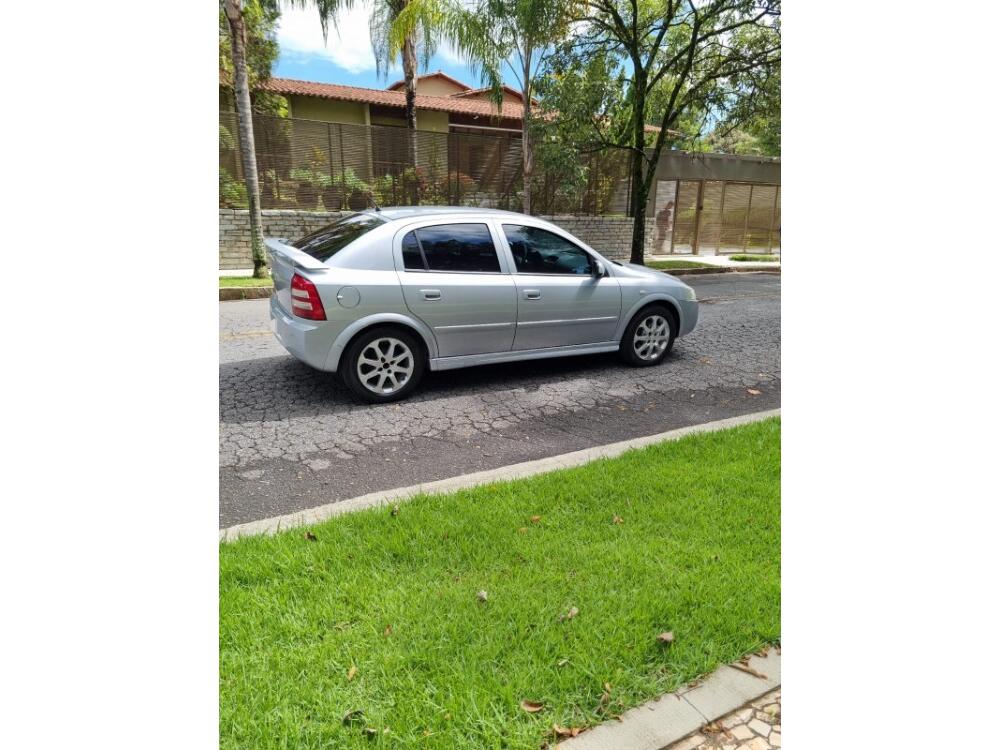 Chevrolet Astra Hatch