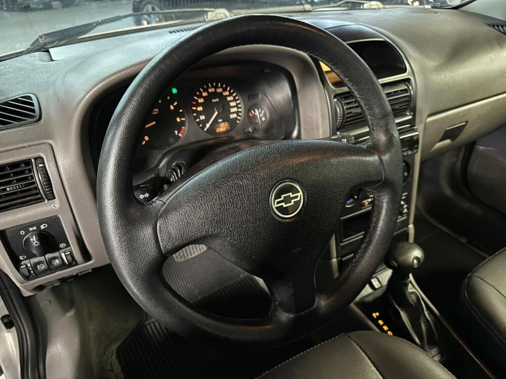 Chevrolet Astra Sedan