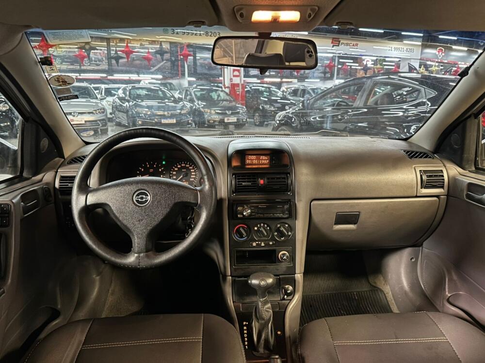 Chevrolet Astra Sedan