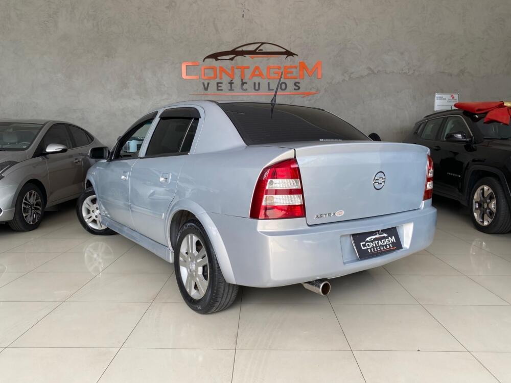 Chevrolet Astra Sedan