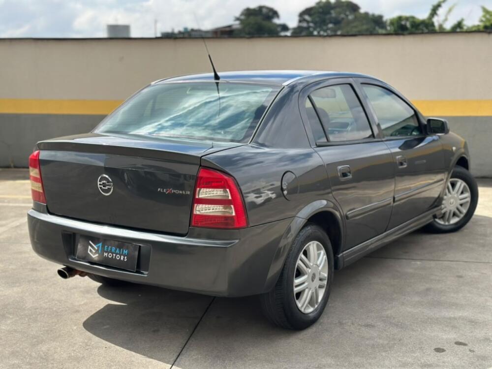 Chevrolet Astra Sedan