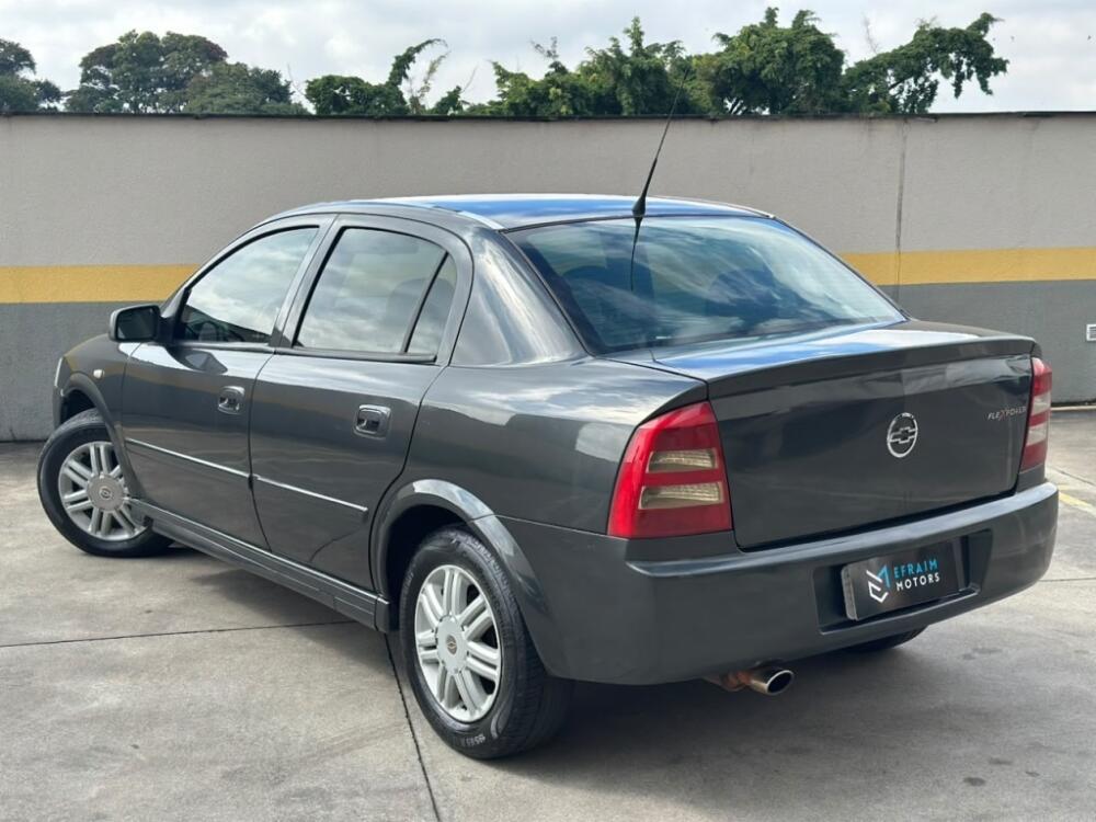 Chevrolet Astra Sedan