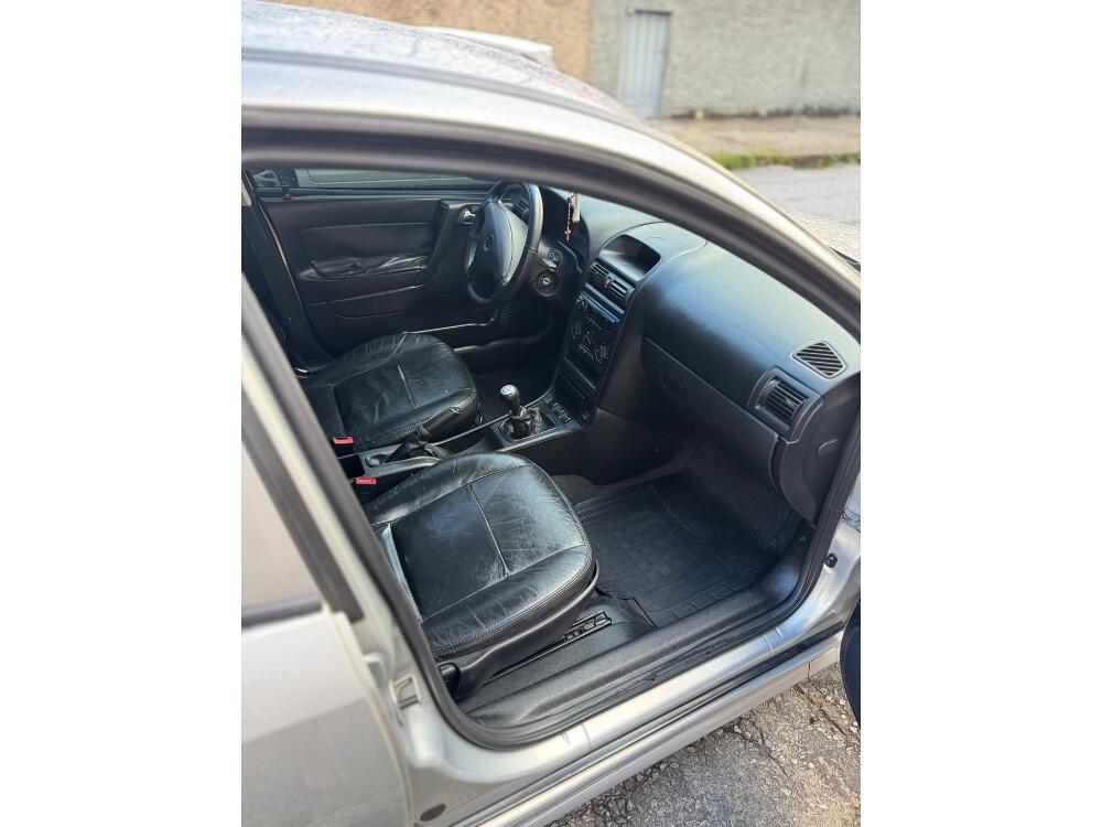 Chevrolet Astra Sedan