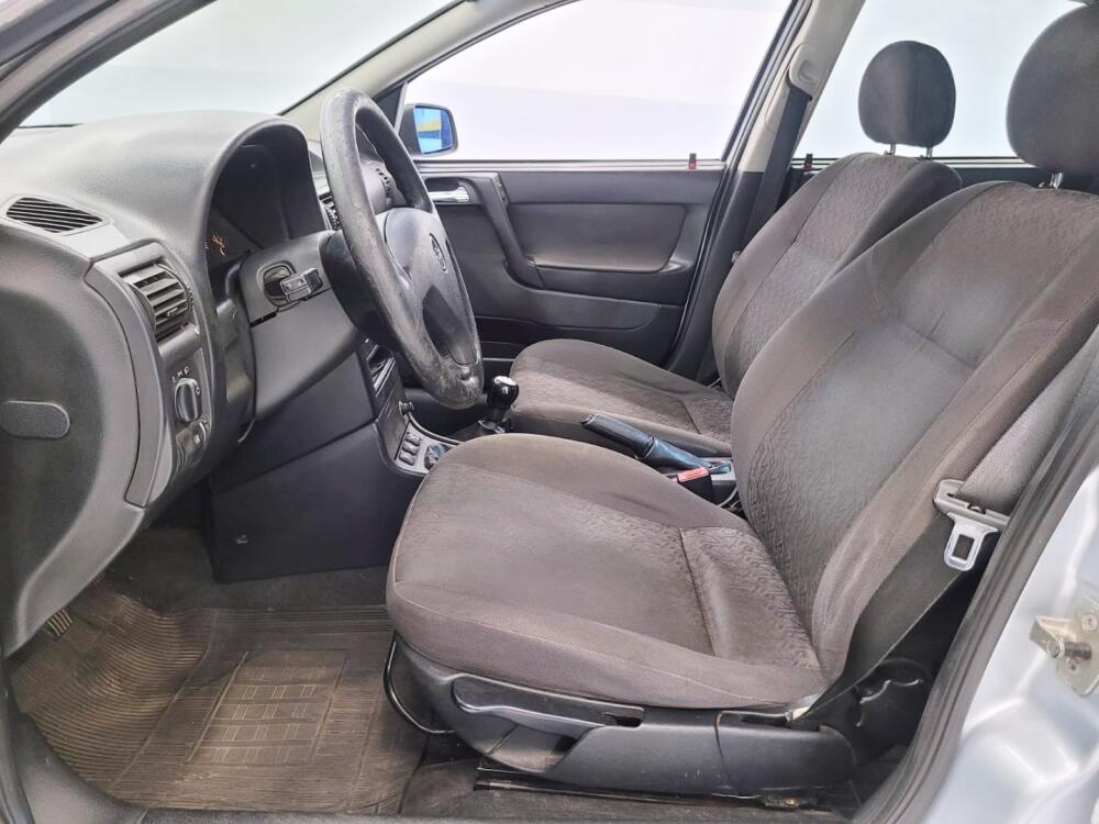 Chevrolet Astra Sedan