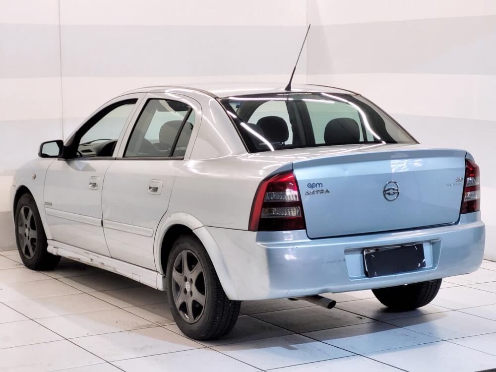 Chevrolet Astra Sedan