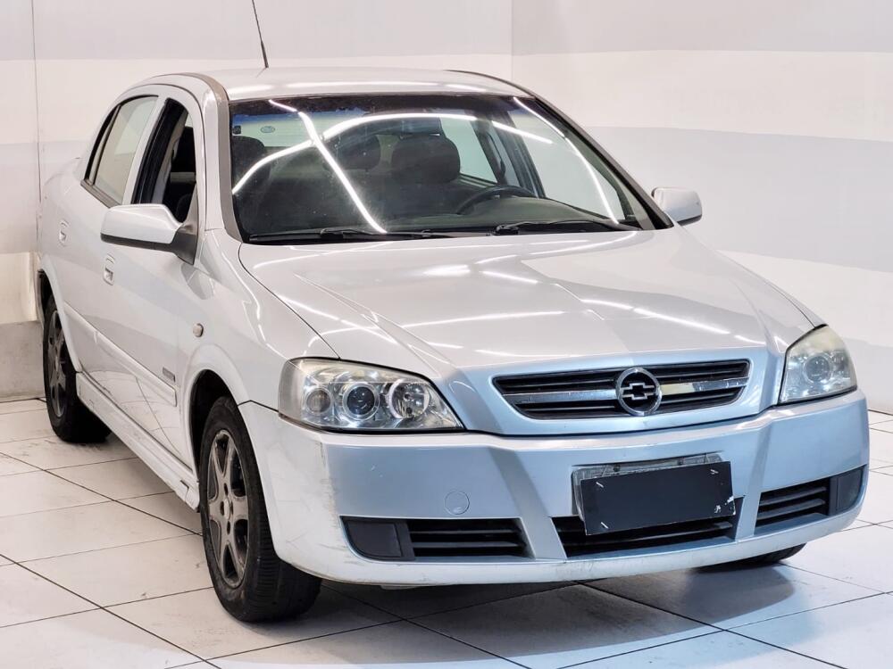 Chevrolet Astra Sedan