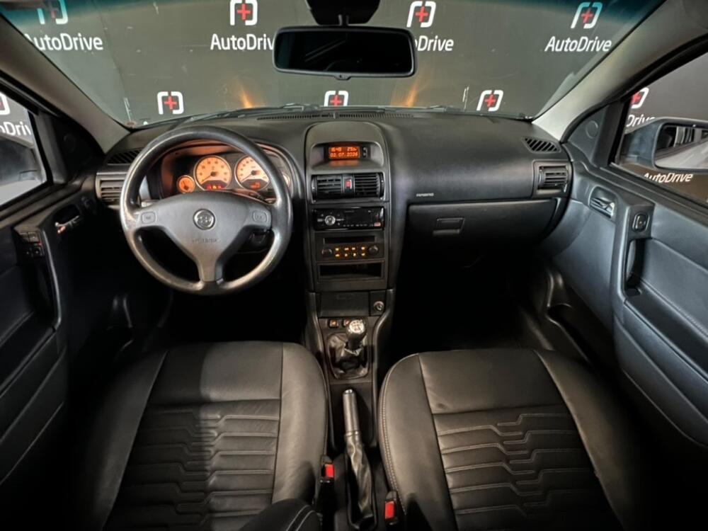 Chevrolet Astra Sedan