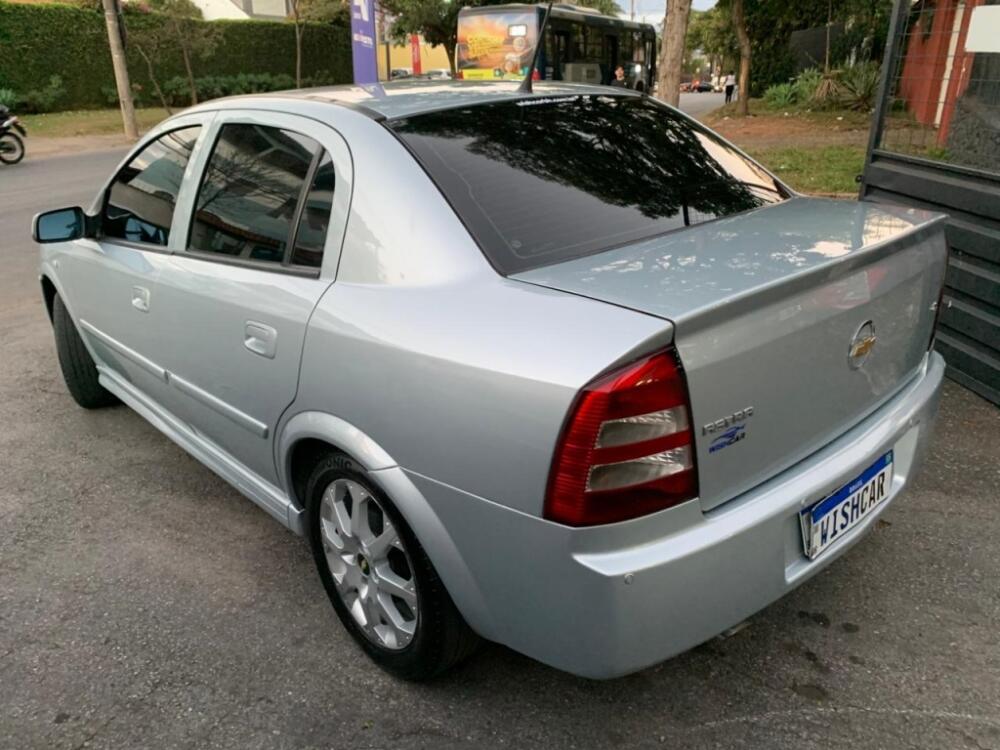 Chevrolet Astra Sedan
