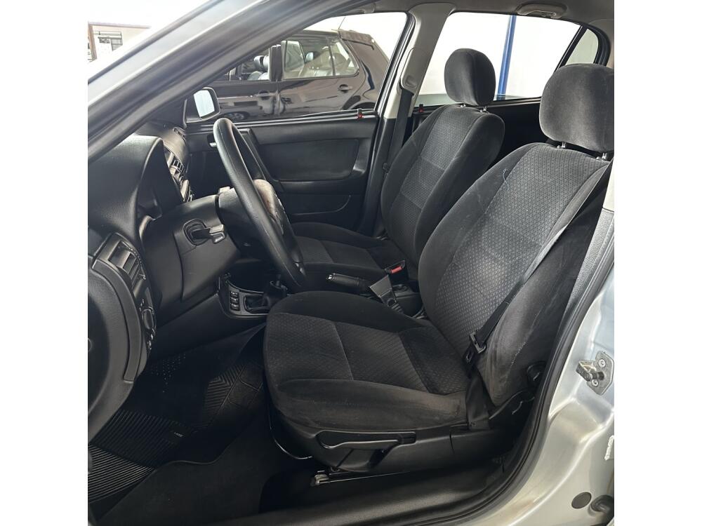 Chevrolet Astra Sedan