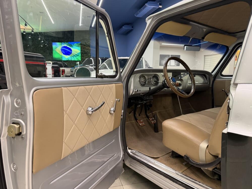 Chevrolet C 10