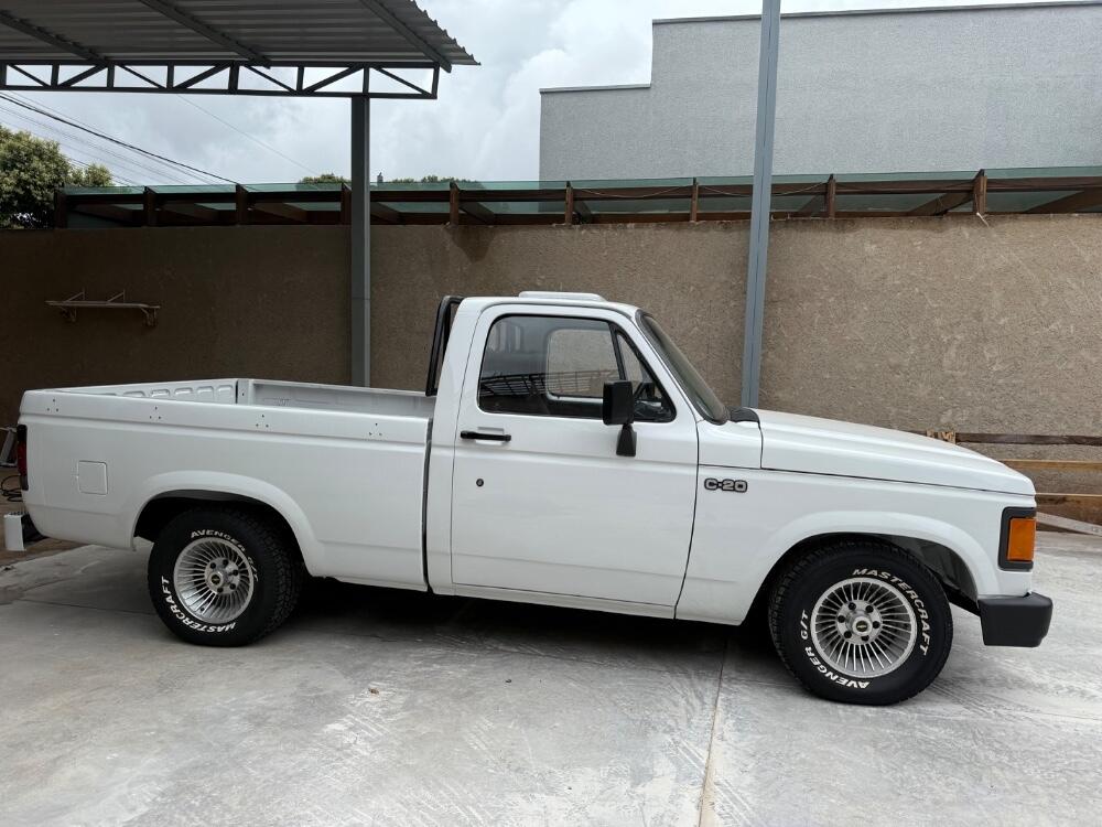 Chevrolet C 20