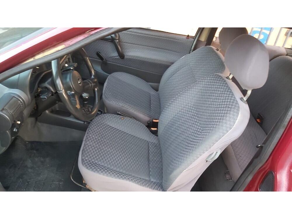 Chevrolet Corsa Hatch