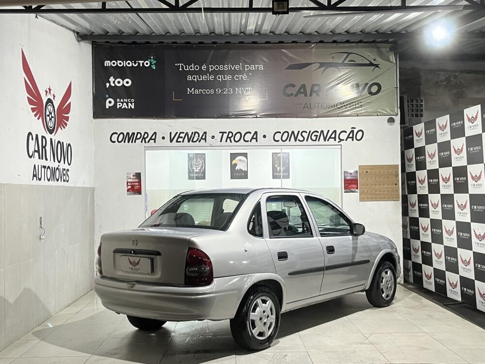 Chevrolet Corsa Hatch