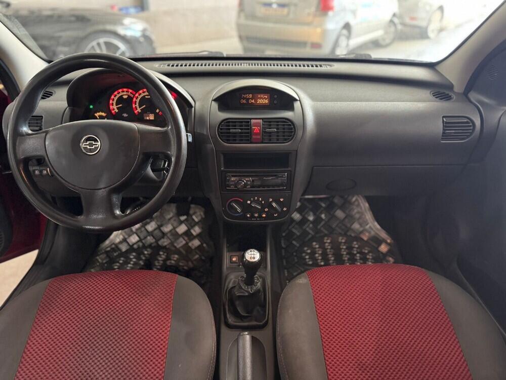 Chevrolet Corsa Hatch