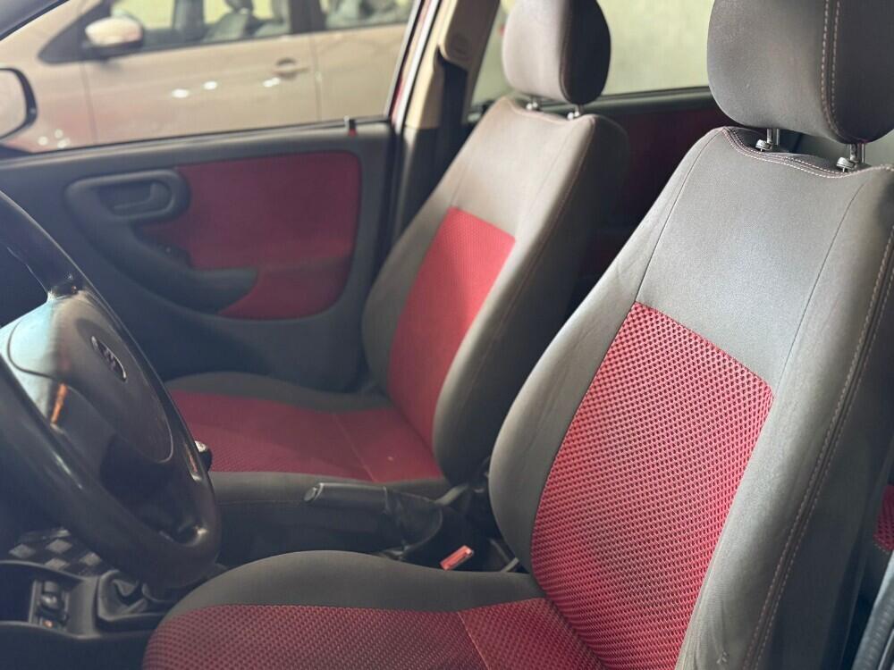 Chevrolet Corsa Hatch