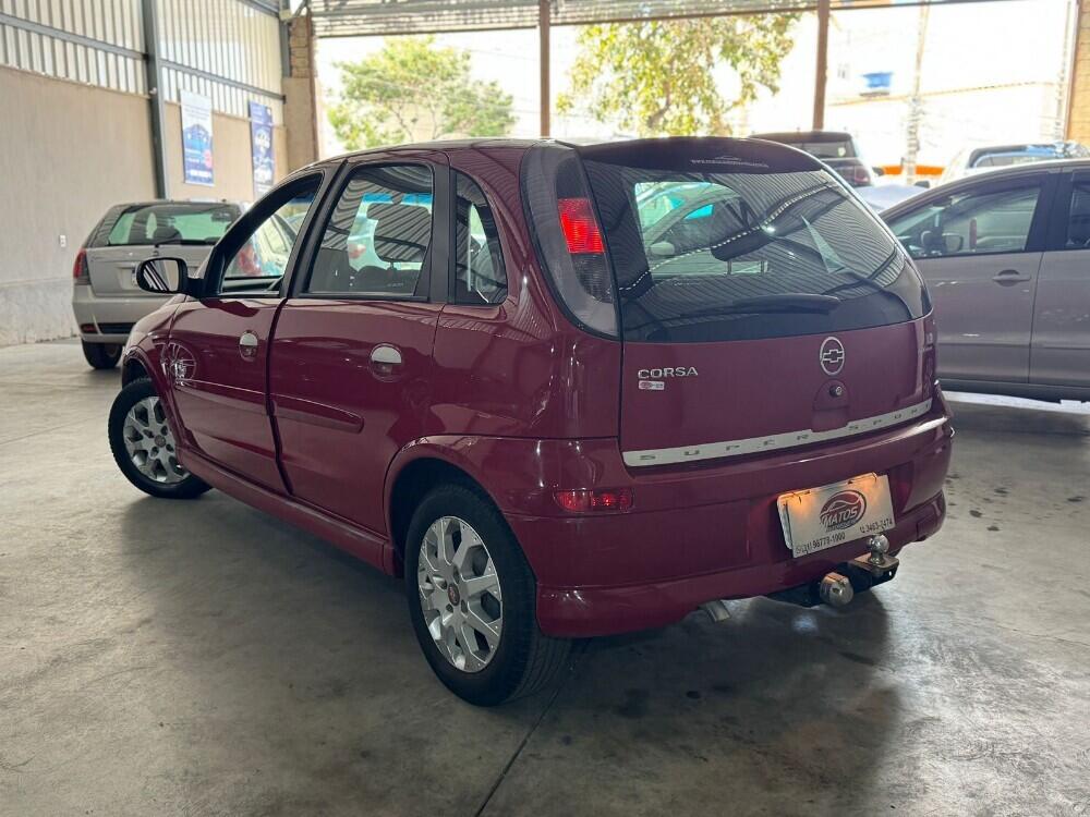 Chevrolet Corsa Hatch