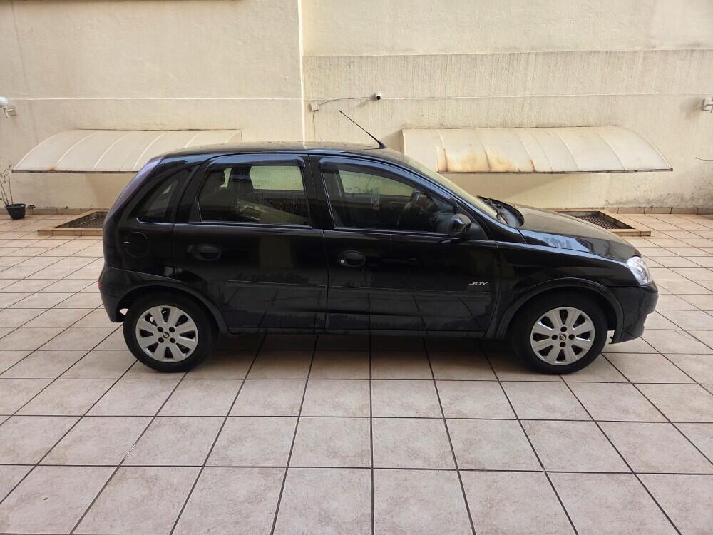 Chevrolet Corsa Hatch