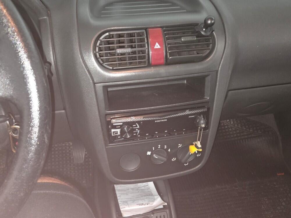 Chevrolet Corsa Hatch