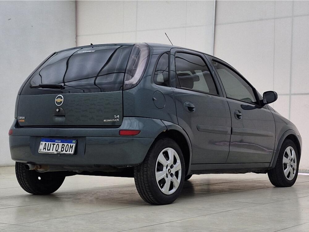 Chevrolet Corsa Hatch