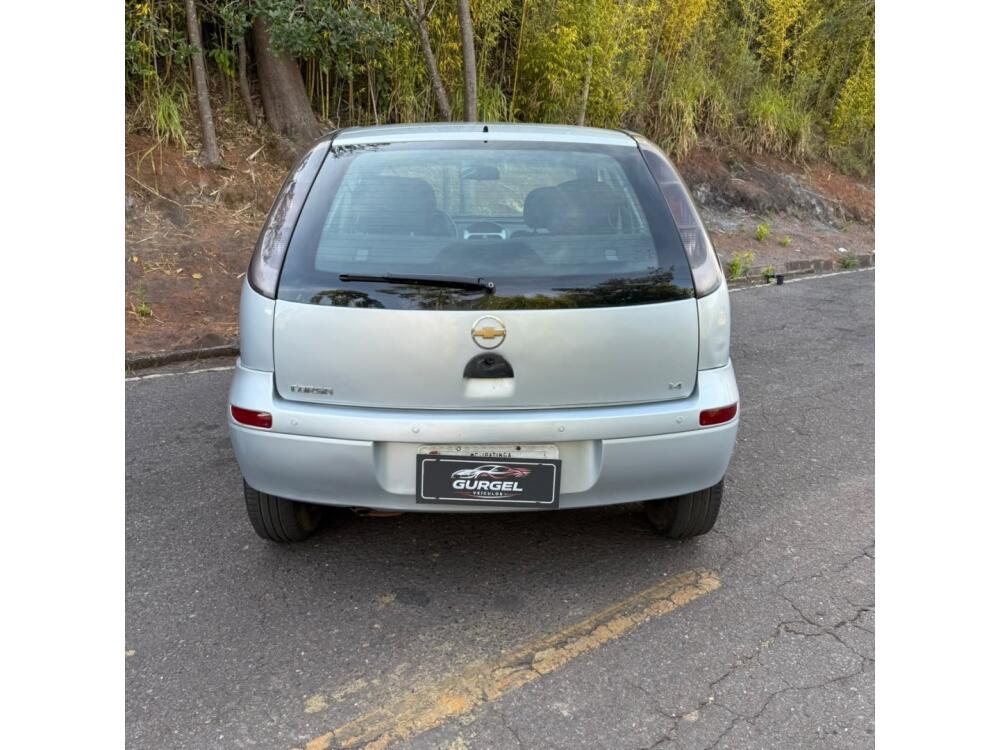 Chevrolet Corsa Hatch