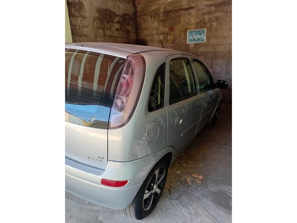 Chevrolet Corsa Hatch