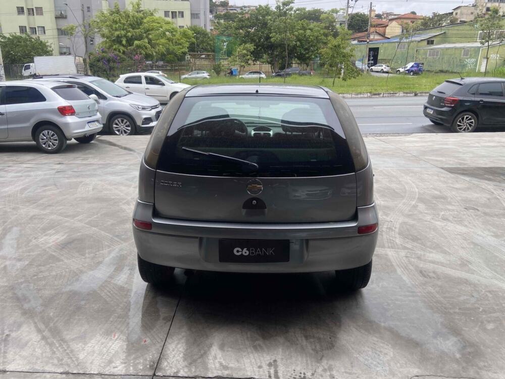 Chevrolet Corsa Hatch