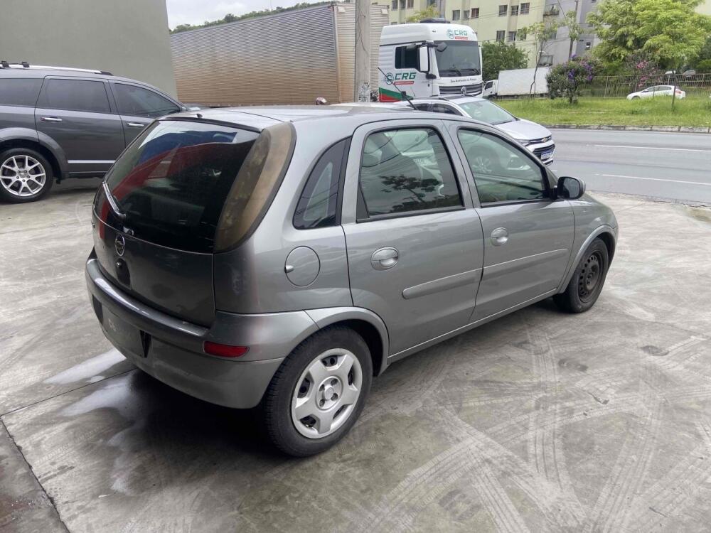 Chevrolet Corsa Hatch