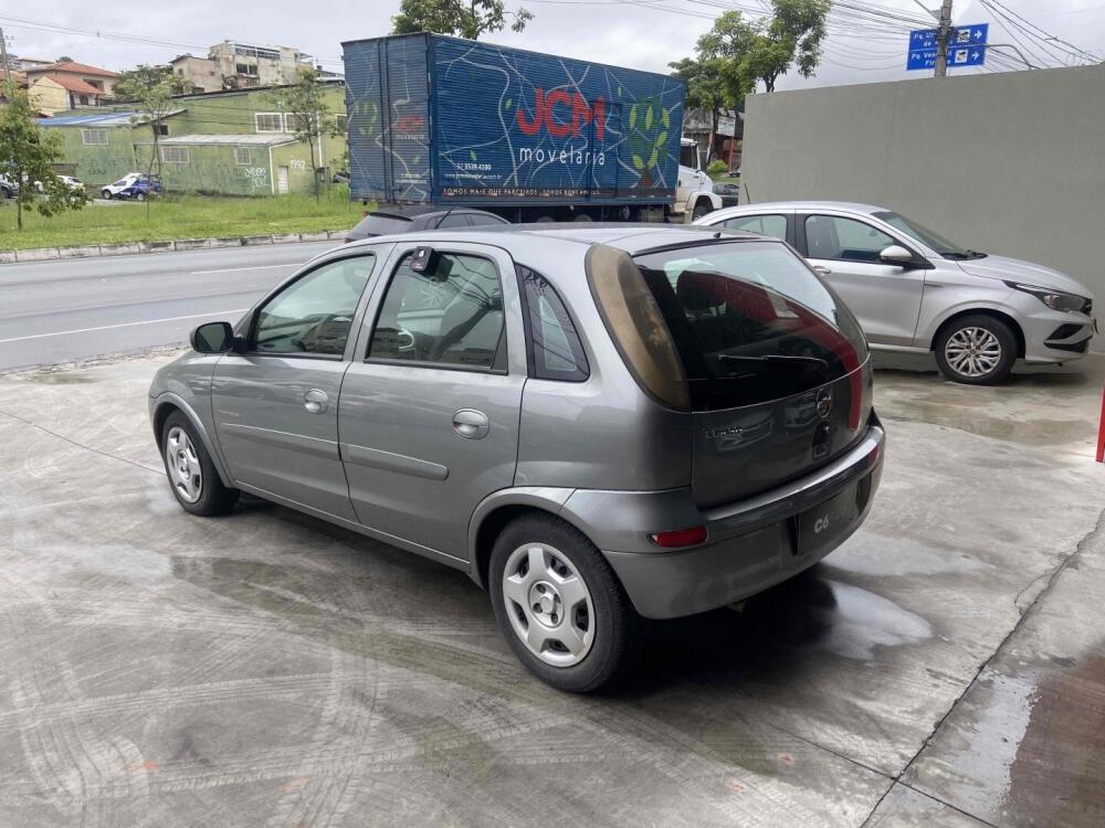 Chevrolet Corsa Hatch