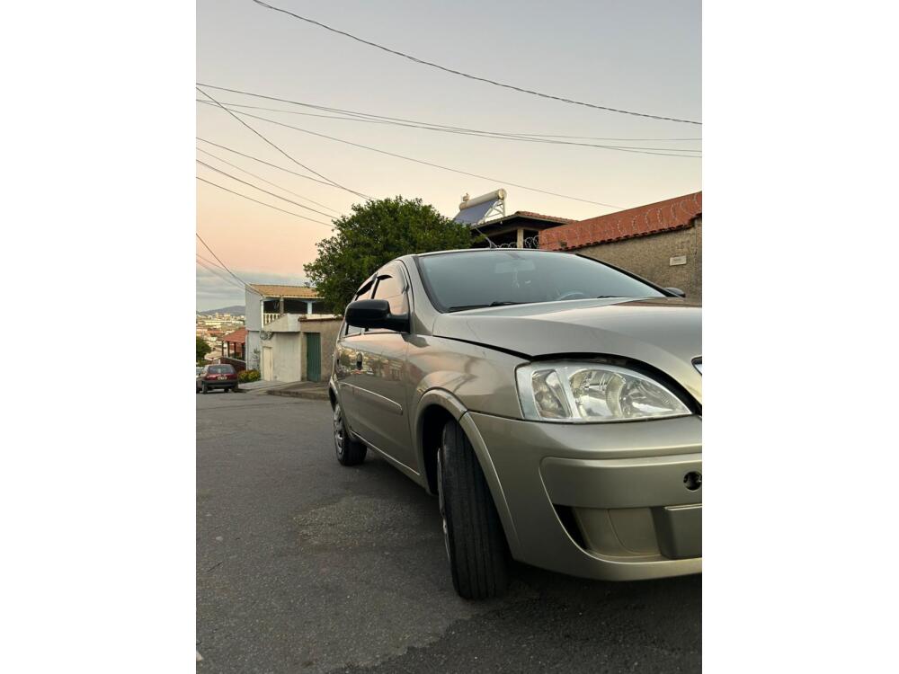 Chevrolet Corsa Hatch