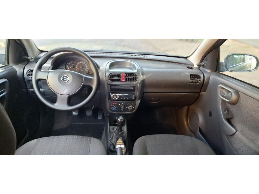 Chevrolet Corsa Hatch
