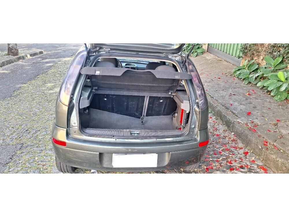 Chevrolet Corsa Hatch
