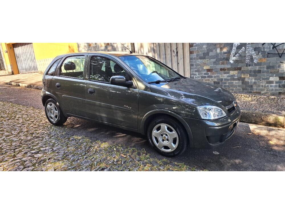 Chevrolet Corsa Hatch