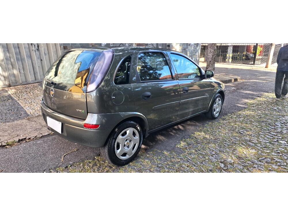 Chevrolet Corsa Hatch