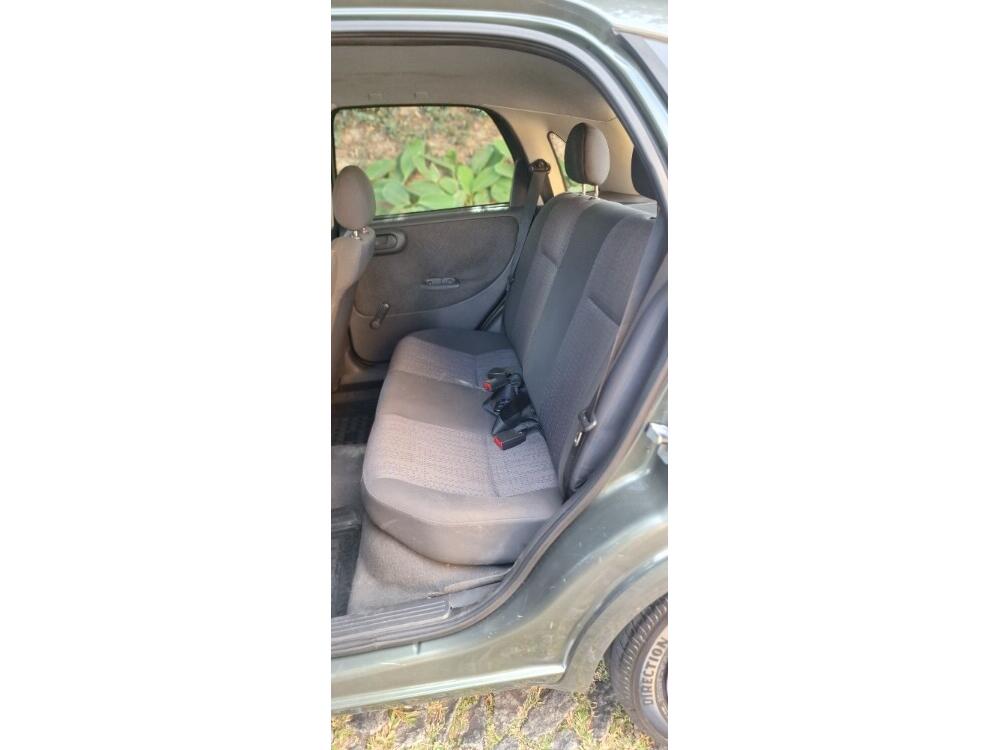 Chevrolet Corsa Hatch