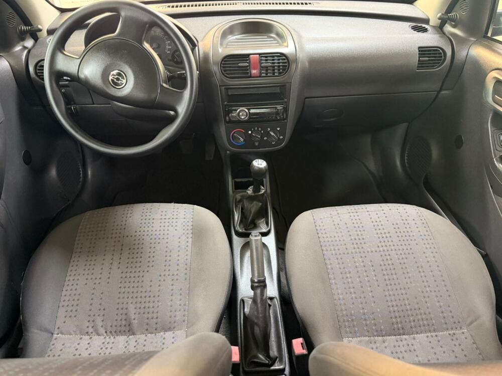 Chevrolet Corsa Hatch